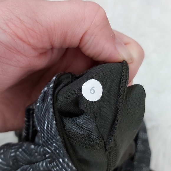 ⭐ HOST PICK ⭐Lululemon Wrap It Up Tank Top - Picture 8 of 9